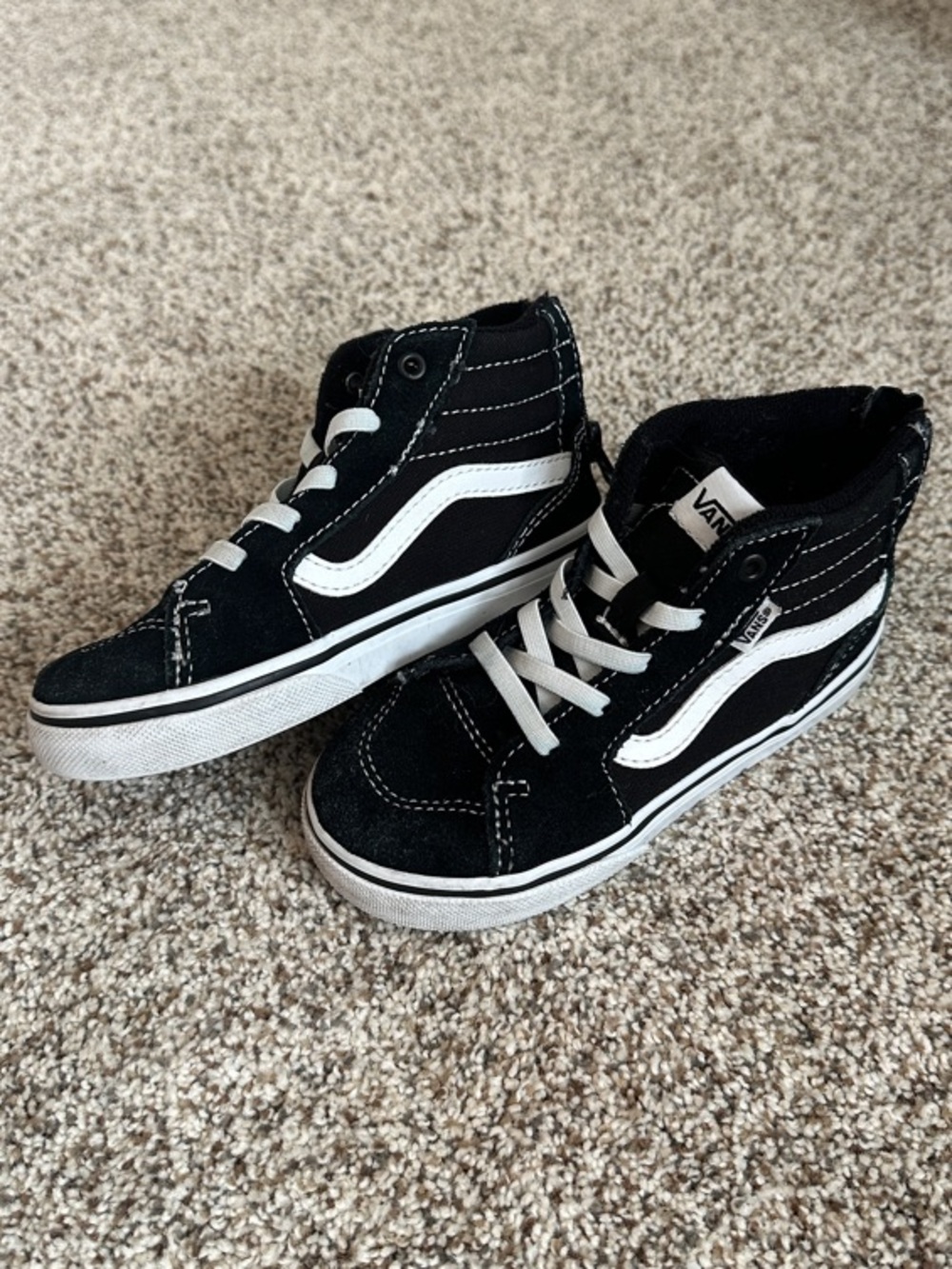 Vans Black & White High-Top Skate Sneakers - 9c